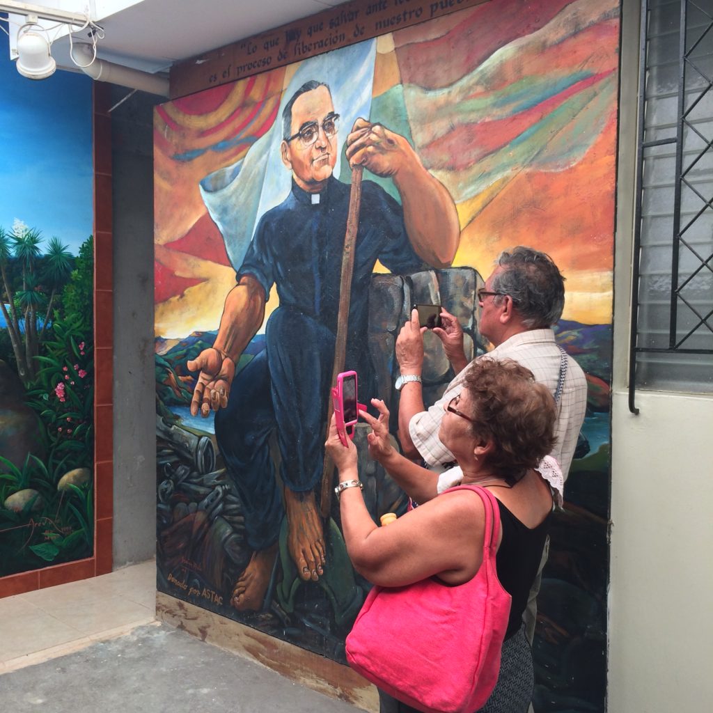 FMLN: In the Footsteps of Bolivarian Venezuela